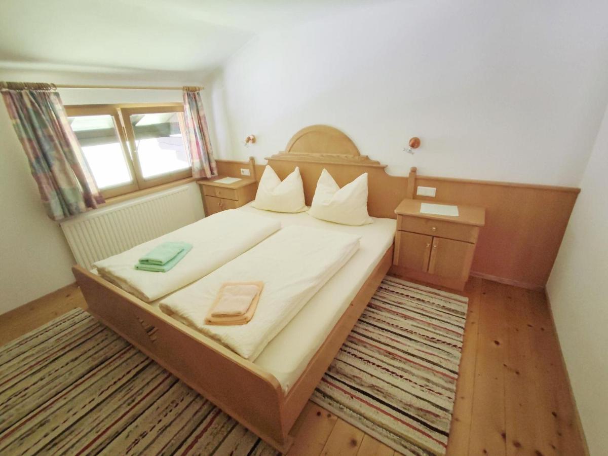 Pretty Holiday Home In Mayerhofen With Balcony Mayrhofen Extérieur photo